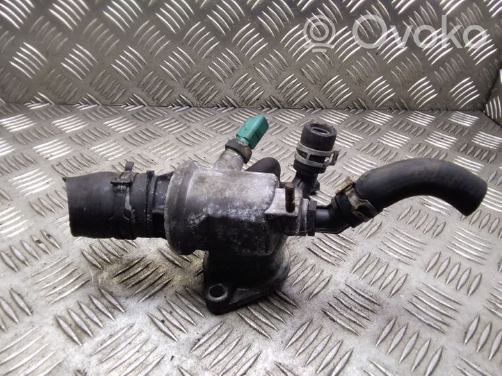 Opel Signum Thermostat/thermostat housing 