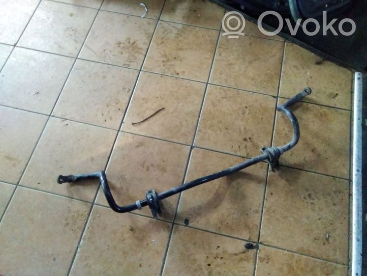 Nissan Qashqai Stabilizator przedni / drążek 