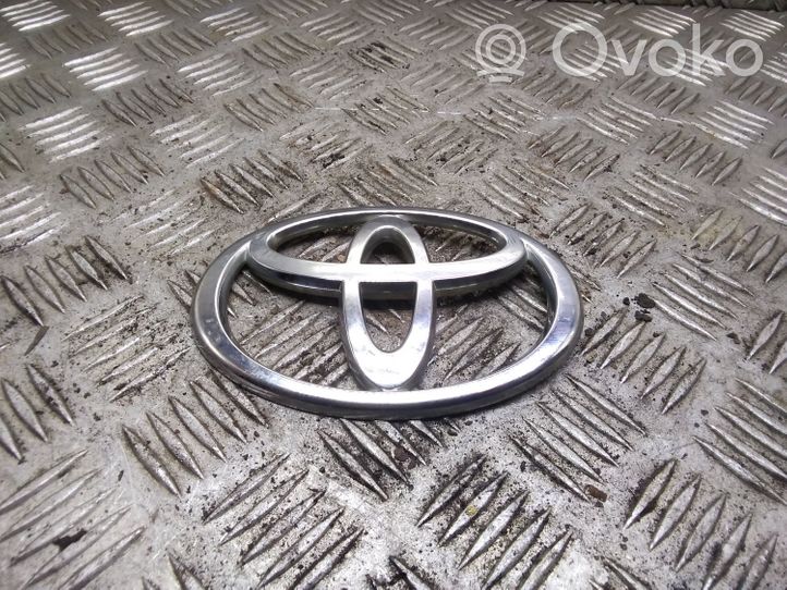 Toyota Corolla Verso AR10 Logo, emblème de fabricant 90975W2001
