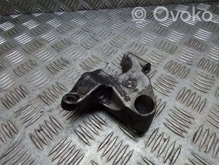 BMW 7 E65 E66 Supporto di montaggio della pompa del servosterzo 7788596