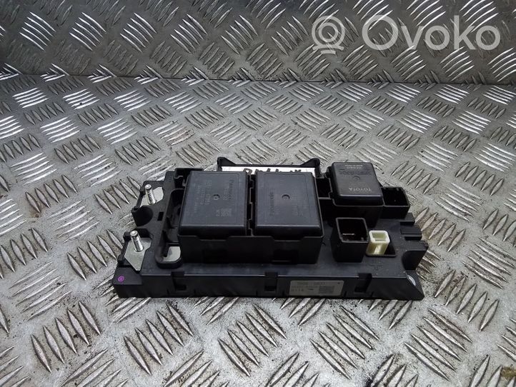 Toyota RAV 4 (XA40) Modulo di controllo della batteria G92Z153010