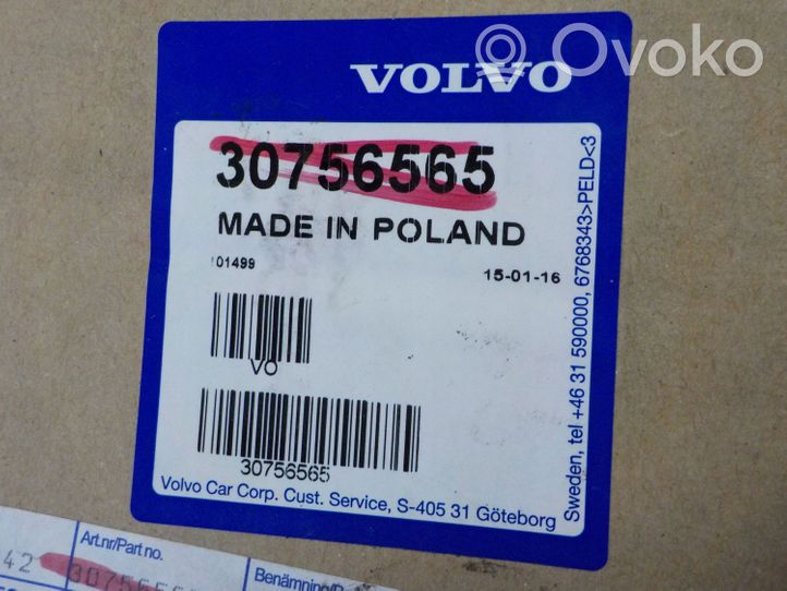Volvo V60 Barra del techo 30756565