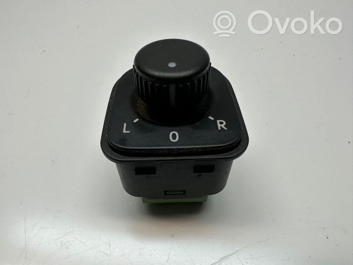 Volkswagen Amarok Wing mirror switch 2H0959565