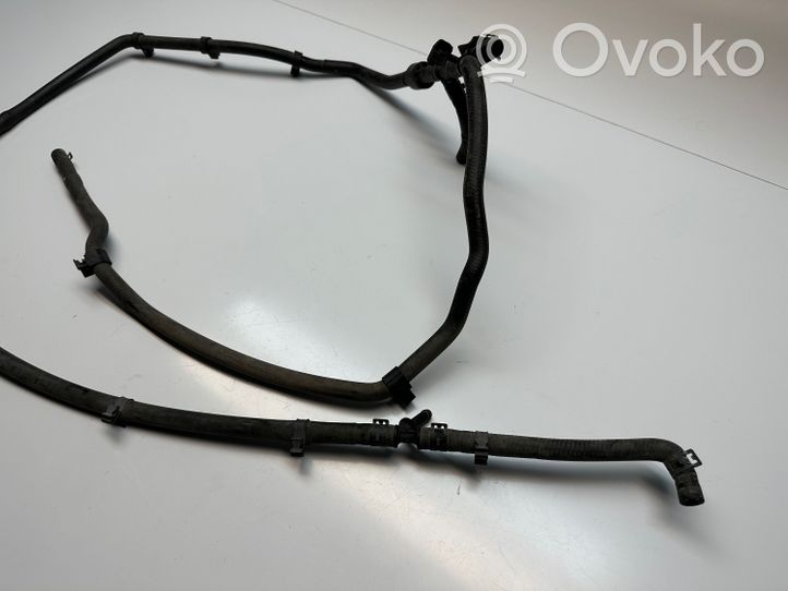 Volkswagen Amarok Przewód / Wąż chłodnicy 2H0121444D