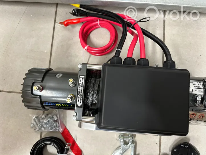 Volkswagen Amarok Electric tow winch EW13000S