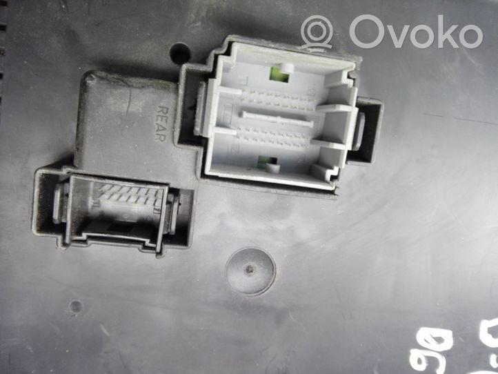 Volvo S60 Module confort 28080156