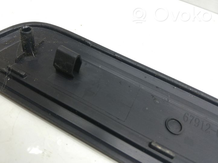 Toyota Avensis T270 Rivestimento anteriore minigonna laterale 6791205040