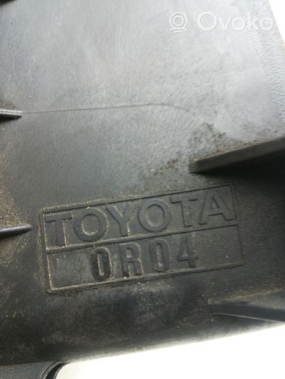 Toyota Avensis T270 Scatola del filtro dell’aria 0R04