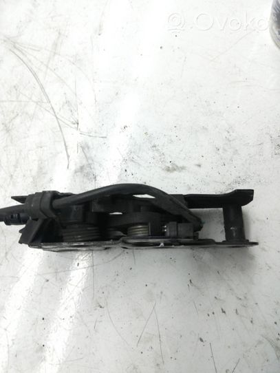 Audi A4 S4 B8 8K Engine bonnet/hood lock/catch 8K2823746