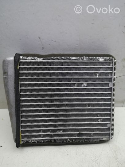 Volkswagen Tiguan Pečiuko radiatorius 1K0819033