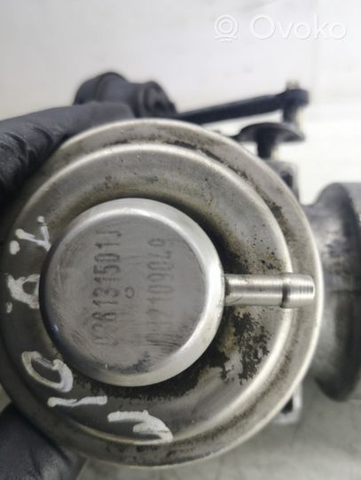 Volkswagen Sharan EGR valve 038131501J