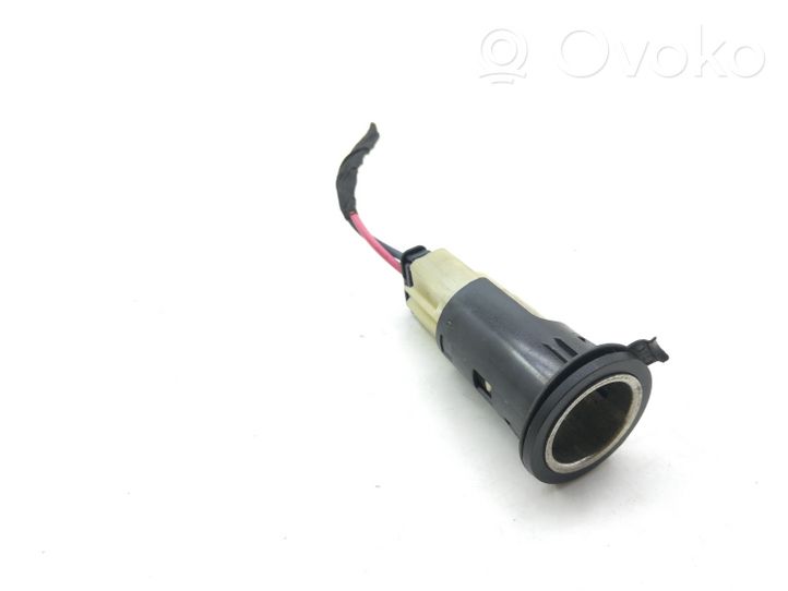 Renault Scenic III -  Grand scenic III 12 V Socket (rear) 