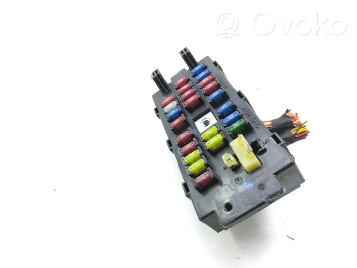 Chevrolet Epica Module de fusibles 07045N