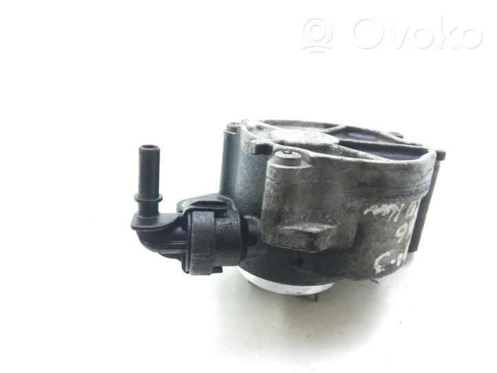 Mazda 3 II Alipainepumppu D1562B0907U