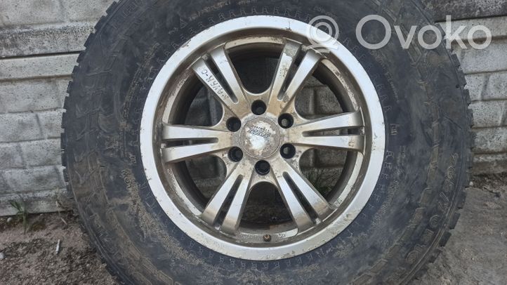 Nissan Navara D40 Felgi aluminiowe R16 