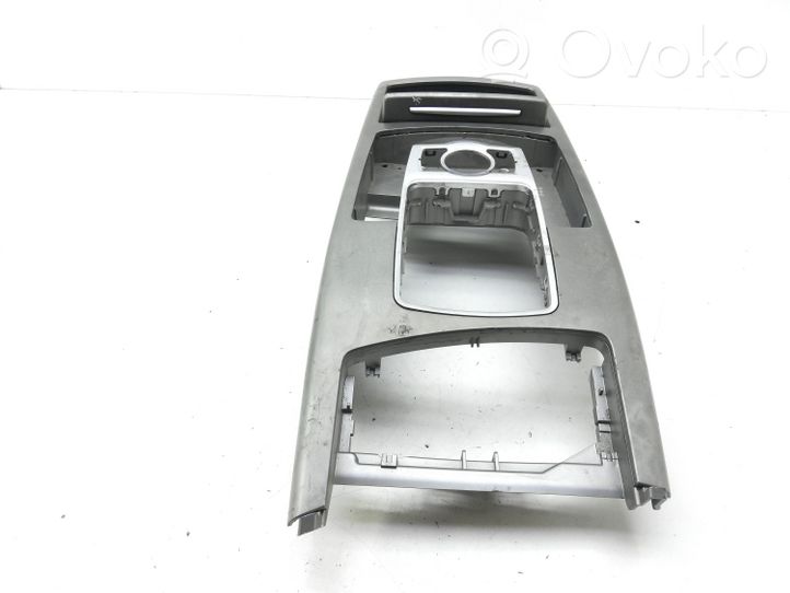 Audi A6 Allroad C6 Rivestimento in plastica cornice della leva del cambio 4F2864261