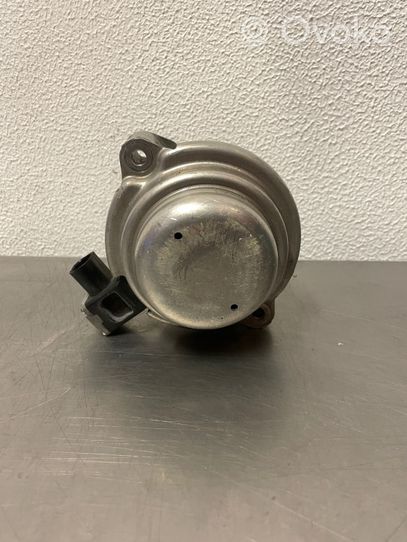 Porsche 911 991 Supporto di montaggio del motore 99137505924