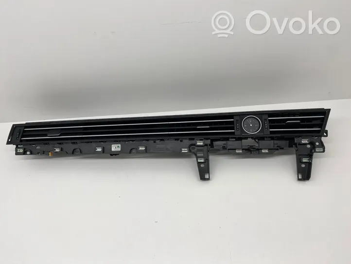 Volkswagen PASSAT B8 Dash center air vent grill 3G2857083