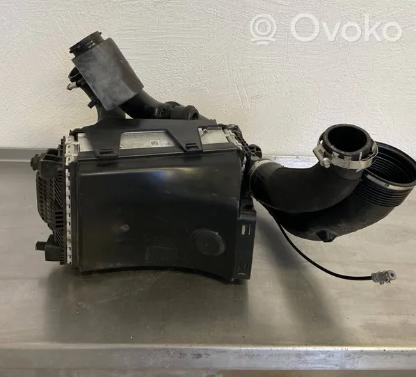 Porsche 911 991 Välijäähdyttimen jäähdytin 9P1145621A