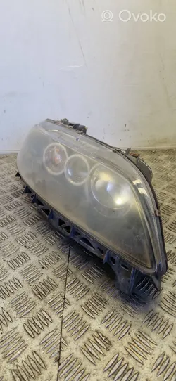 Mazda 6 Lampa przednia F014003907
