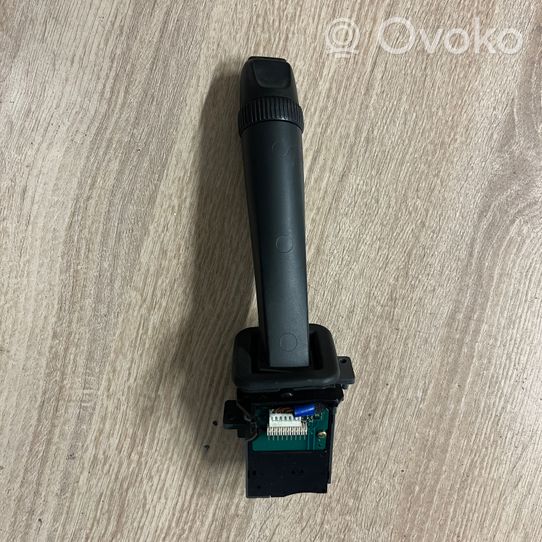 Volvo S80 Indicator stalk 30658618