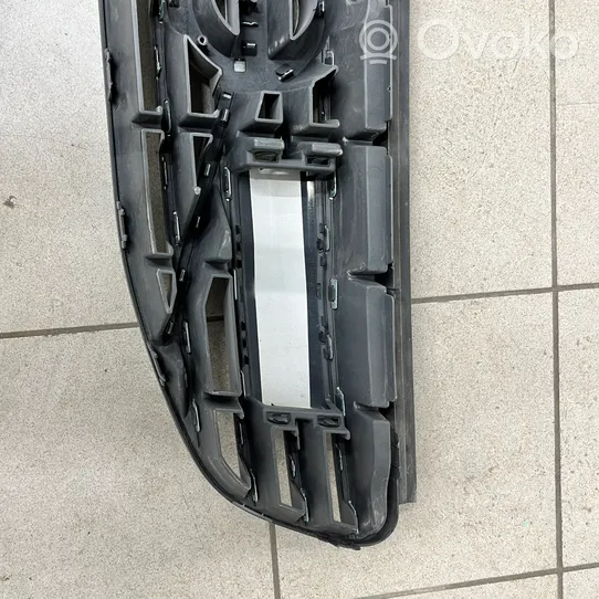 Volvo XC60 Maskownica / Grill / Atrapa górna chłodnicy 31383752