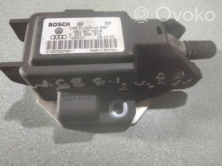 Audi A4 S4 B5 8D Czujnik położenia pedału gazu / przyspieszenia 4B0907637A