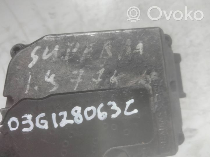 Skoda Superb B5 (3U) Clapet d'étranglement 03G128063C