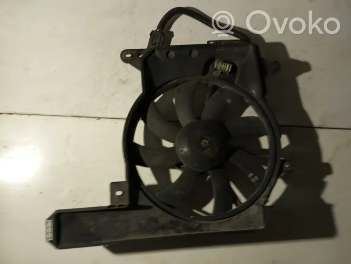 Opel Meriva A Kale ventilateur de radiateur refroidissement moteur 13128354