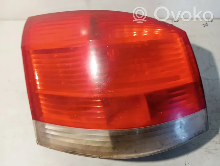 Opel Signum Lampa tylna 13159861