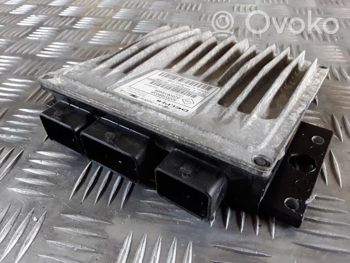 Renault Clio III Calculateur moteur ECU 8200399038