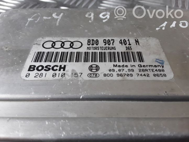 Audi A4 S4 B5 8D Sterownik / Moduł ECU 8D0907401N