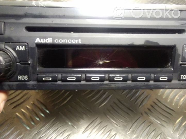 Audi A4 S4 B7 8E 8H Unità principale autoradio/CD/DVD/GPS 8E0035186D