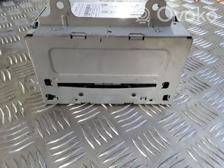 Opel Astra J Navigation unit CD/DVD player 22877394