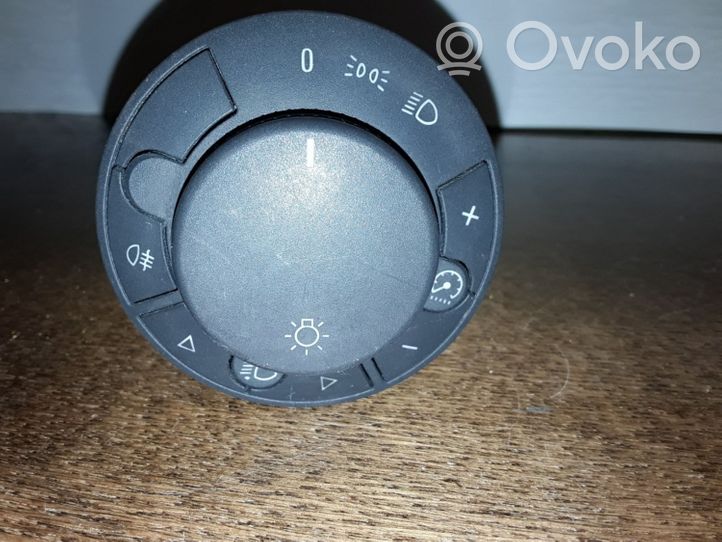 Opel Corsa D Przełącznik świateł 13249396EA