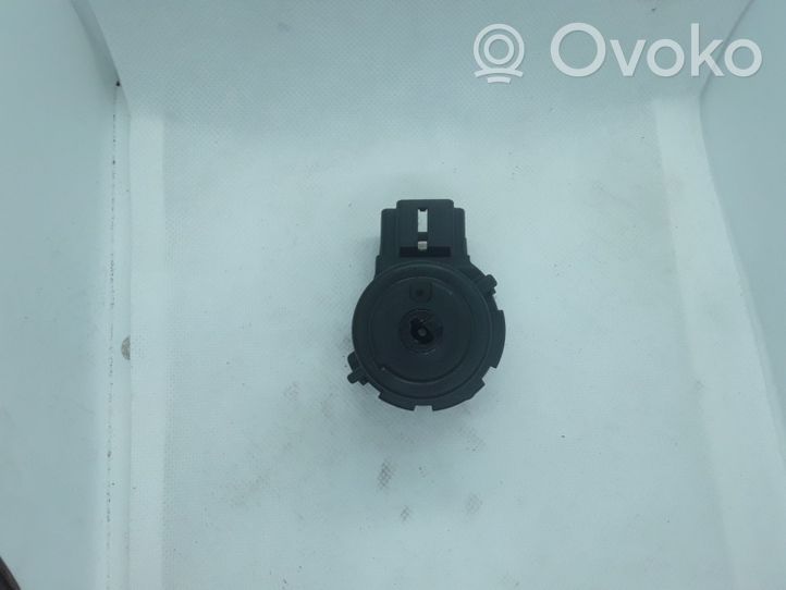 Volkswagen Polo V 6R Ignition lock contact 6R0905865