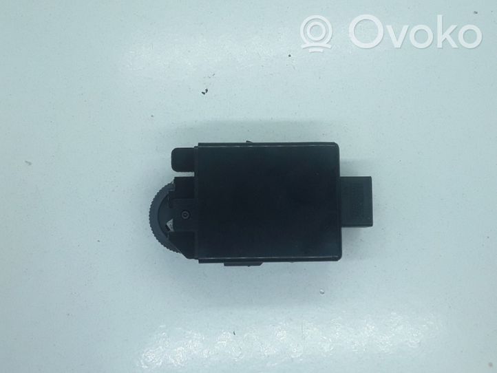 KIA Rio Przycisk / Pokrętło regulacji świateł 751U00080