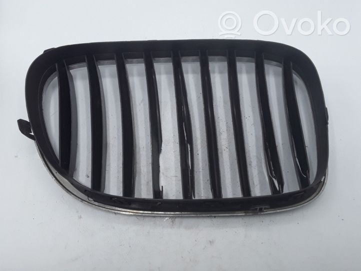 BMW 7 F01 F02 F03 F04 Grille calandre supérieure de pare-chocs avant 51138057089