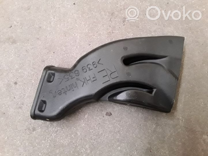 BMW 3 F30 F35 F31 Salono oro latakas (-ai) 64227241534