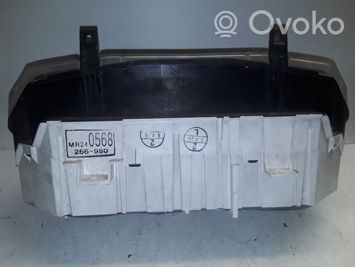 Mitsubishi Space Wagon Tachimetro (quadro strumenti) MR240568