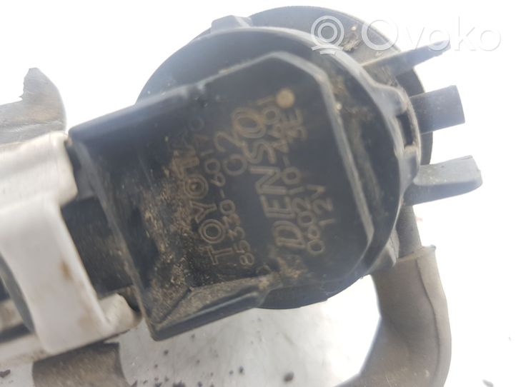 Toyota Land Cruiser (J120) Dysza spryskiwacza lampy przedniej 8533060170