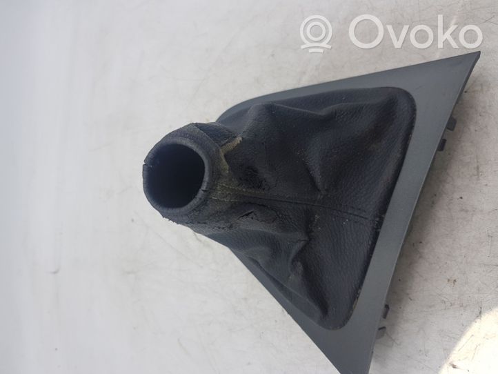 Toyota Auris 150 Drążek / Pokrętło zmiany biegów 5882102290