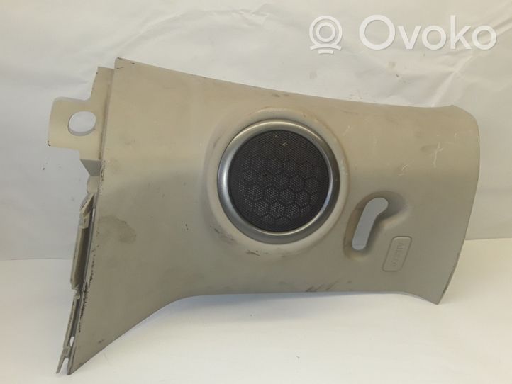 Land Rover Discovery 3 - LR3 Rivestimento montante (C) EMR500451