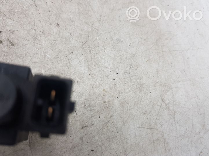 BMW 5 E60 E61 Solenoidinis vožtuvas 72234100