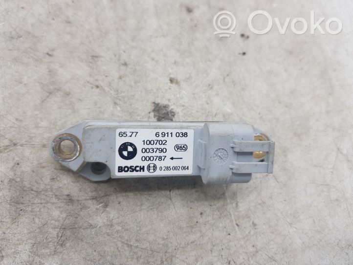 BMW 3 E46 Sensor impacto/accidente para activar Airbag 65776911038