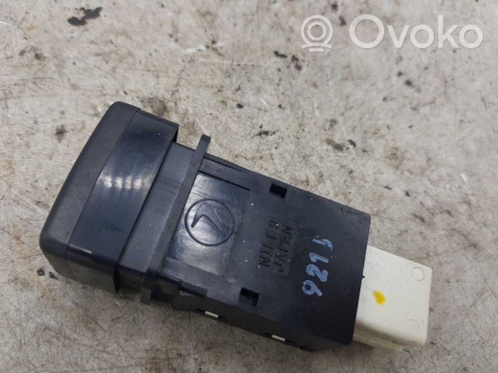 Subaru Legacy Interruptor de luz antiniebla 