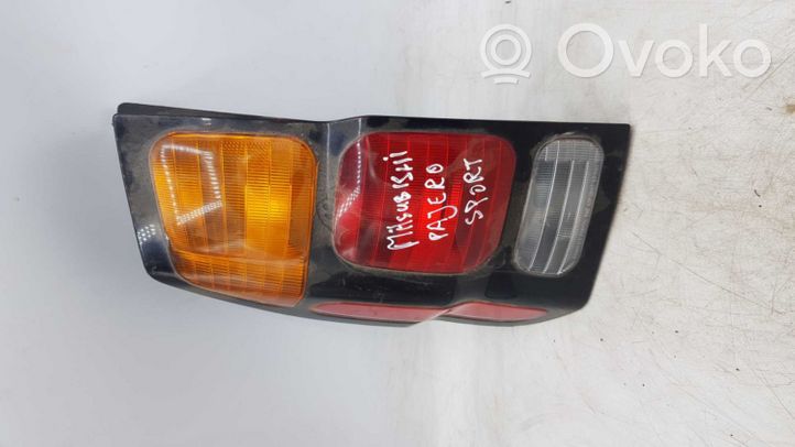 Mitsubishi Pajero Sport I Rear/tail lights 0431690