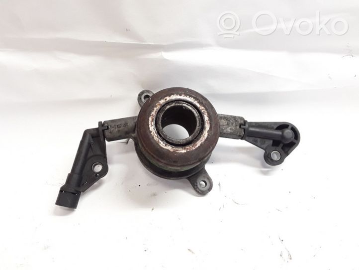 Mercedes-Benz C W203 Butée, récepteur d'embrayage A0002541608