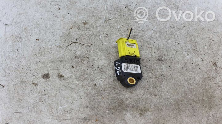 Toyota Avensis T270 Sensor impacto/accidente para activar Airbag 8983105030