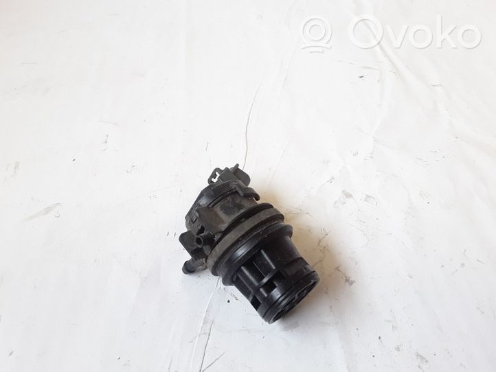 Mazda CX-7 Pompe de lave-glace de pare-brise 8603102451